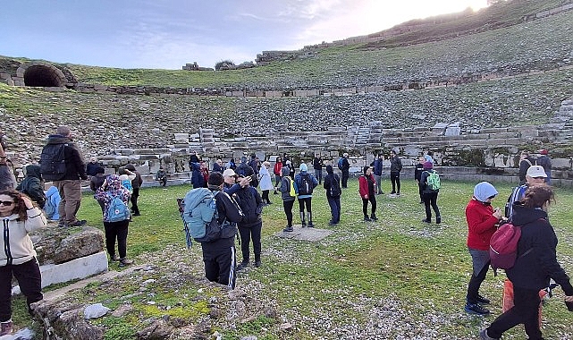 Başkan Çerçioğlu Aydınlıları Tarihin Kalbi Alabanda’da Kültür Gezisi İle Buluşturdu